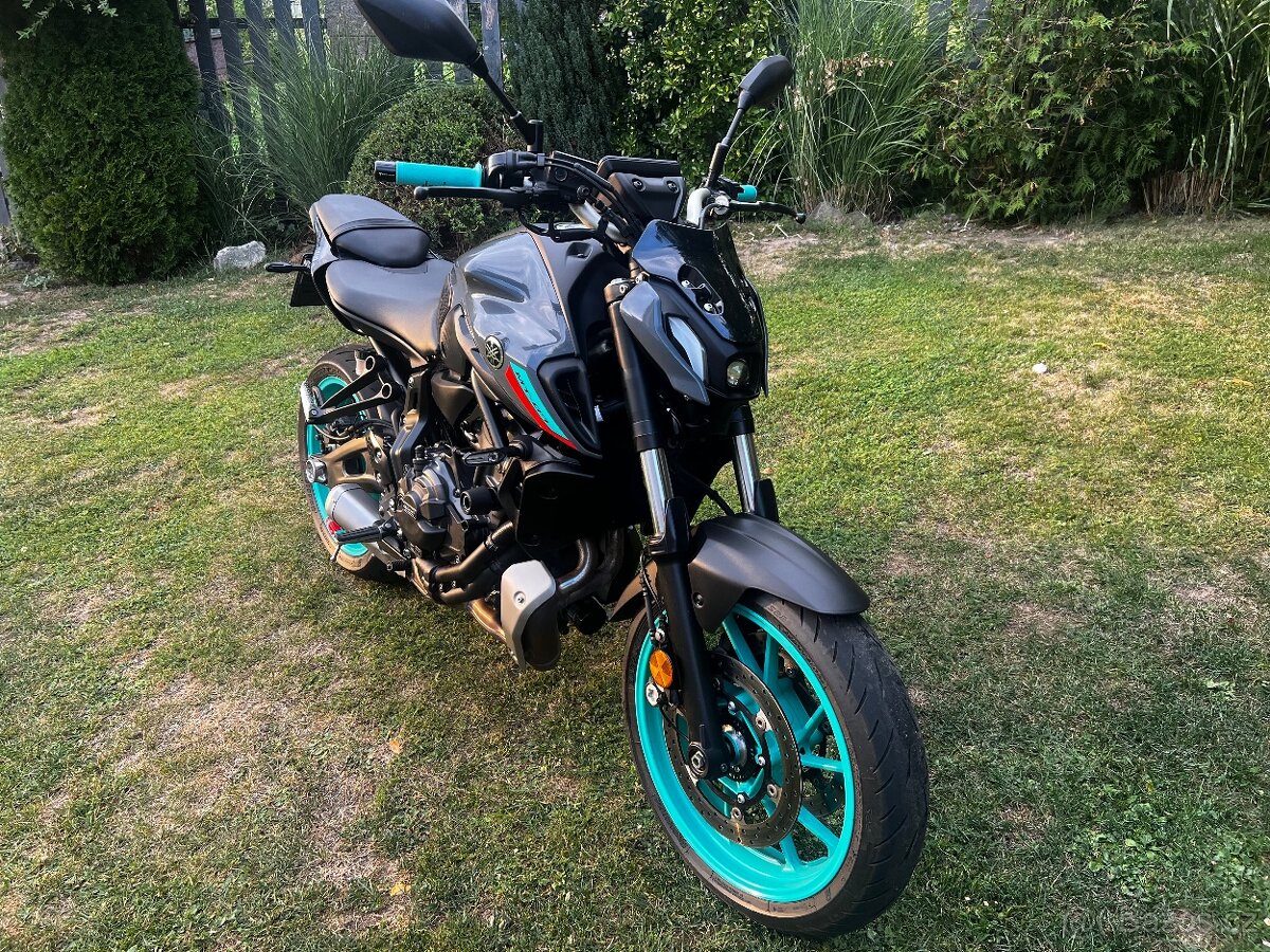 Yamaha mt07 - 5