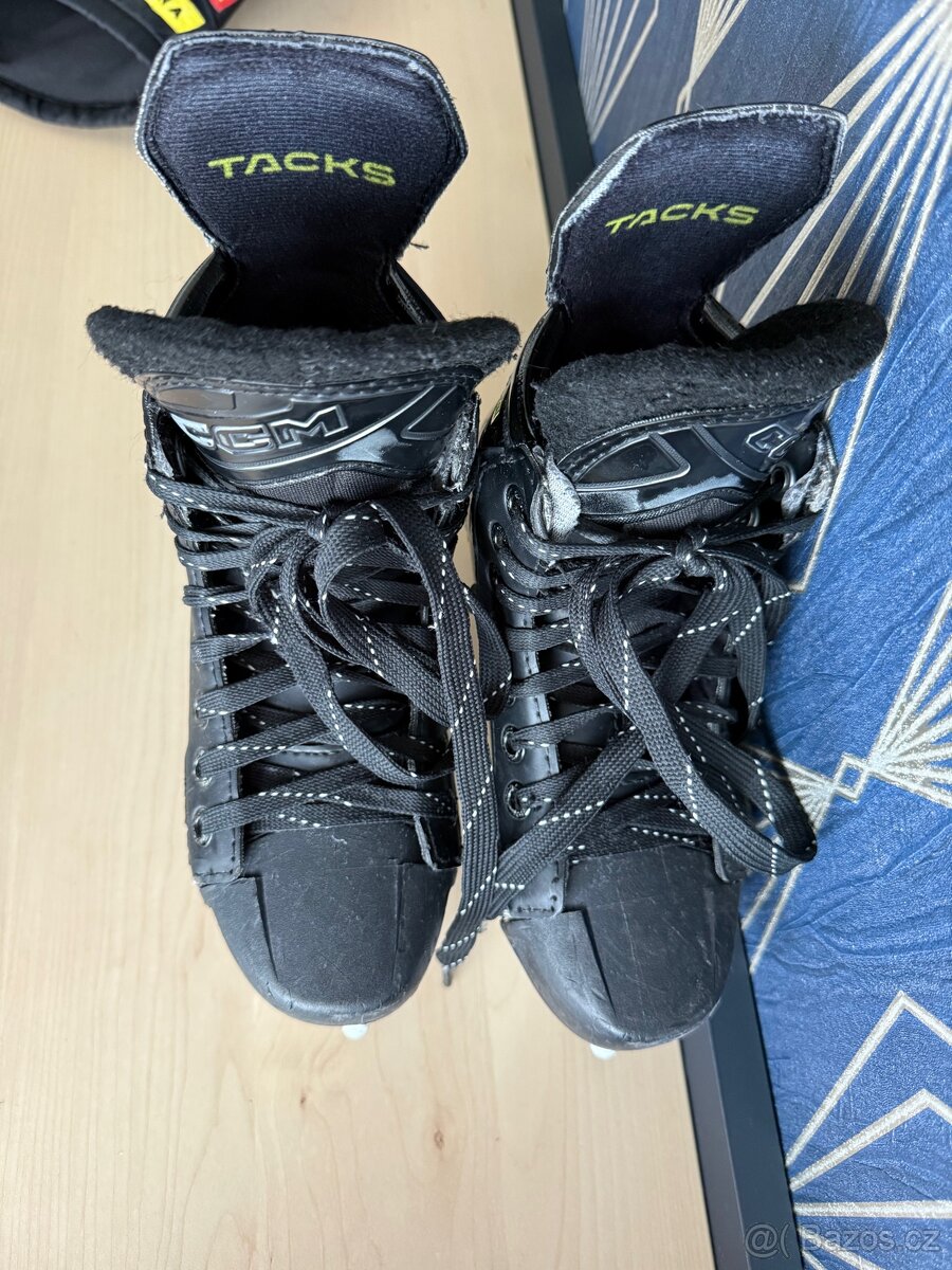 Dětské brusle CCM Tacks XF 70 vel. 33,5 - 5