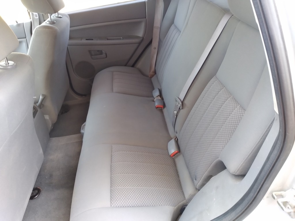 JEEP GRAND CHEROKEE 3.7 V6 LAREDO - 5