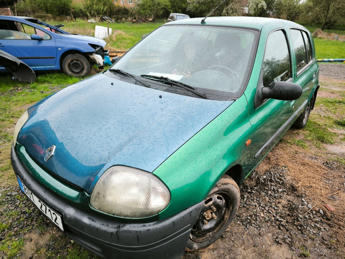 Renault Clio 1.2 - 5
