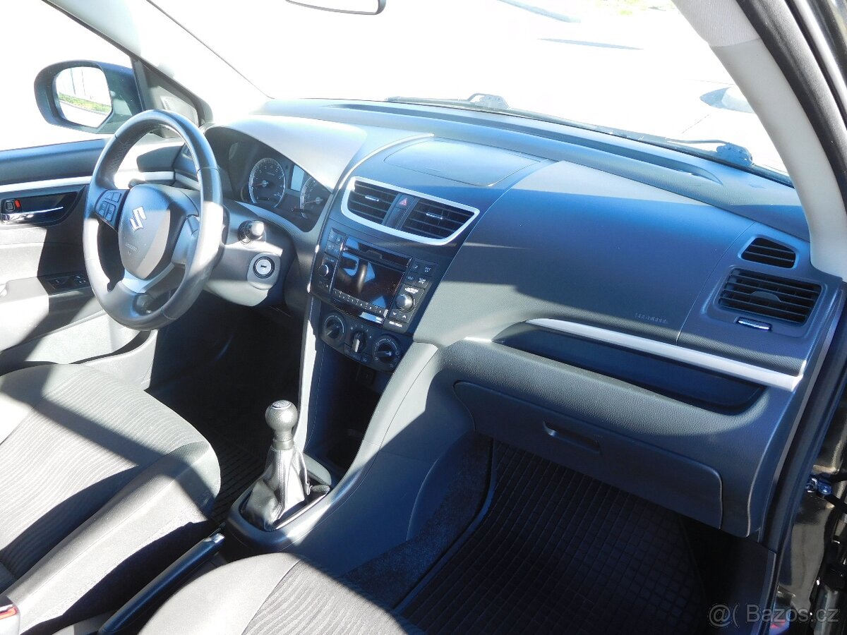 Suzuki Swift 1.2i Sport, 66 kW, Klima - 5