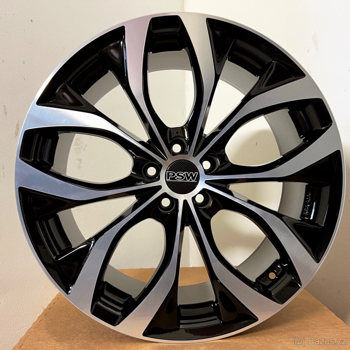 KRÁSNÁ NOVÁ PSW 5x110 R20 ET32 (8,5Jx20) 65,1mm - 5