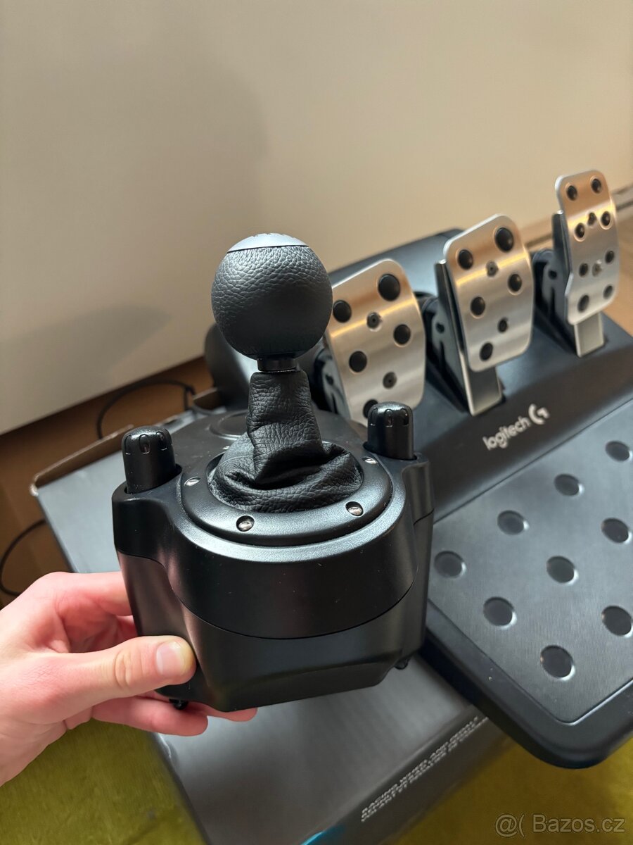 Logitech G920 (volant, 3 pedály, řadící páka) - 5