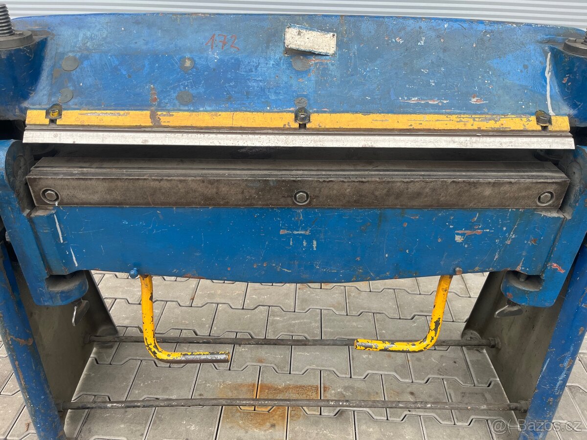 Ohýbačka plechů XO 1000/3A - 5