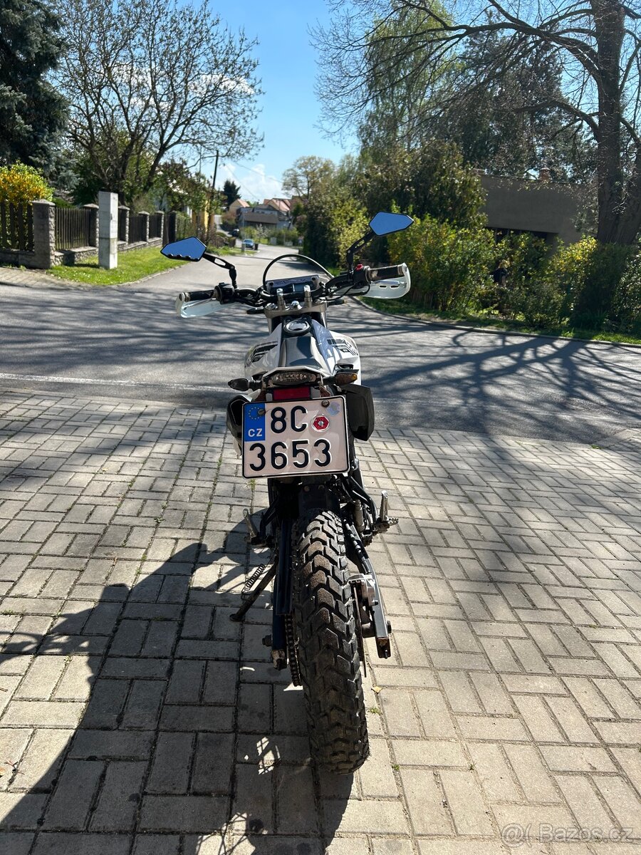 Yamaha WR125X
