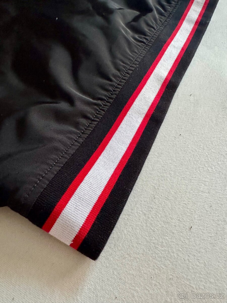 Značková bunda Guess M TOP - 5