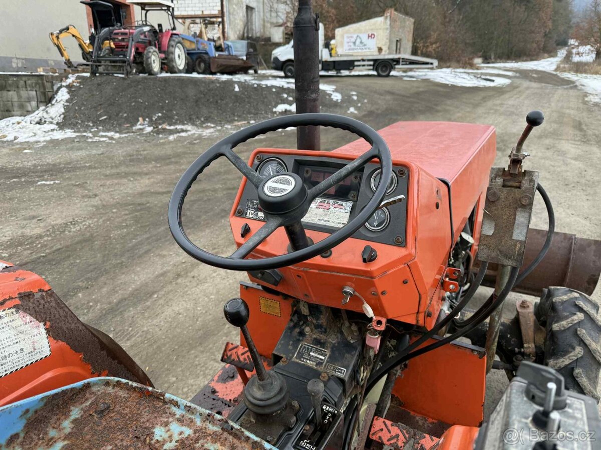 JAPONSKÝ MALOTRAKTOR HINOMOTO E2804 4X4 - 5