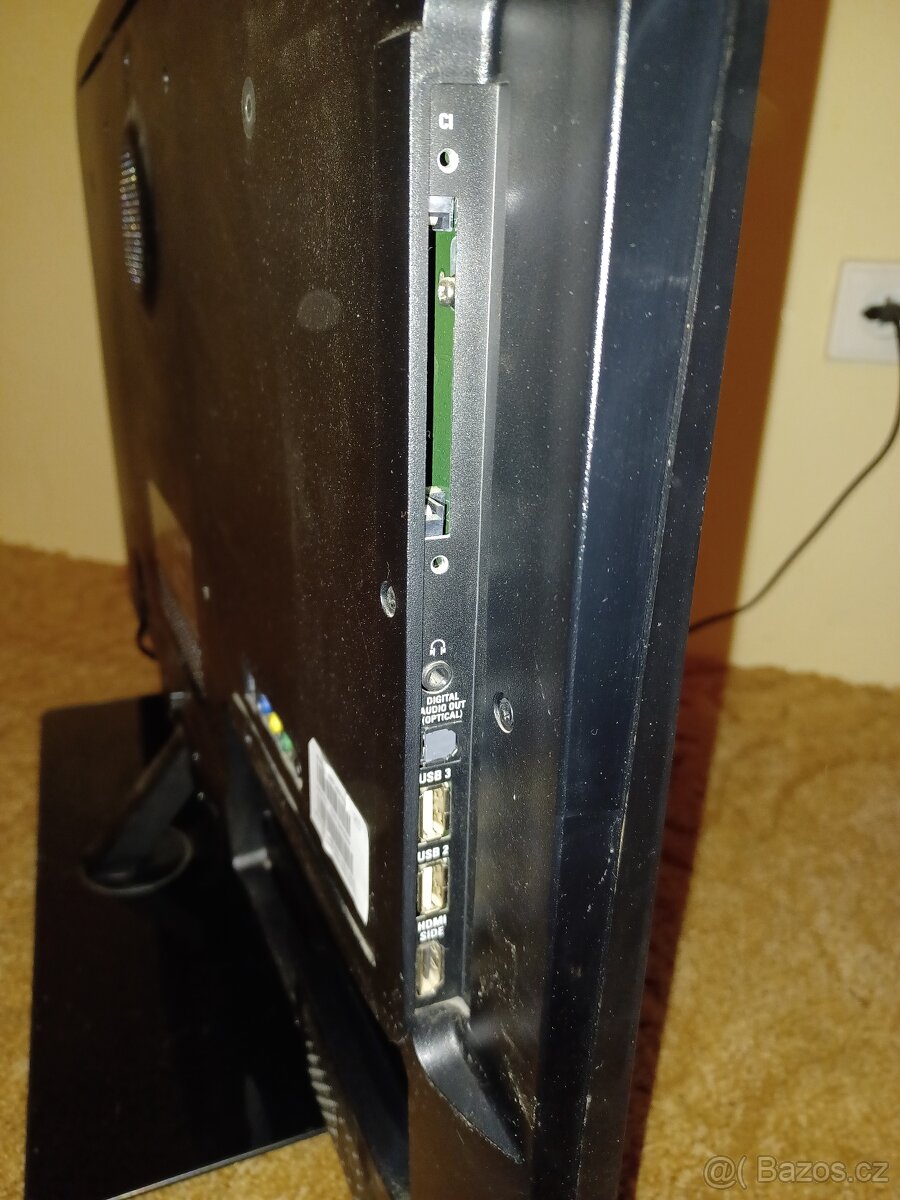 Televize 32PFL4007H/12 + set top box skymaster - 5