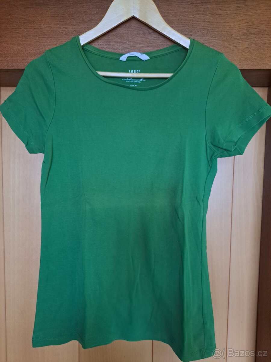 Balík dámského oblečení vel. L (17 kusů) - 5