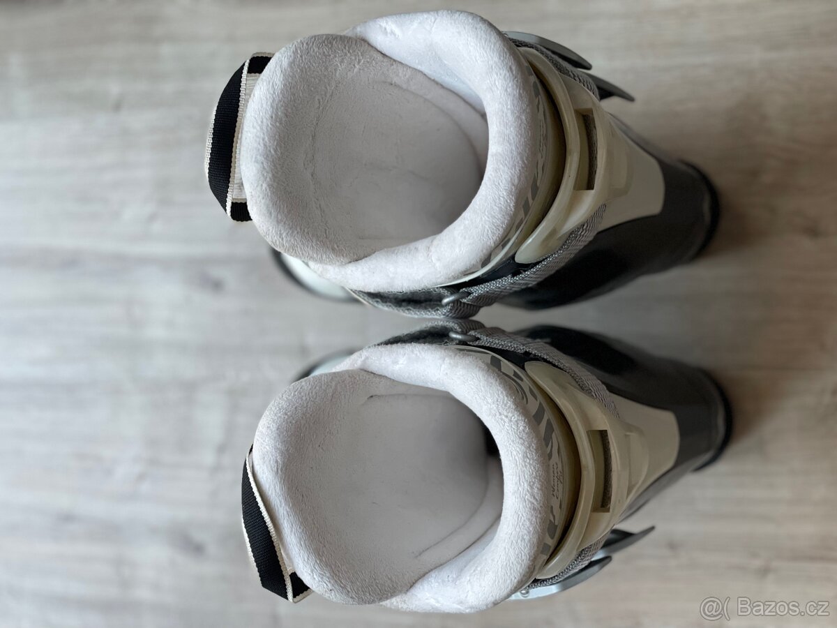 Dámské lyžáky Fischer vel.26,5 - 5