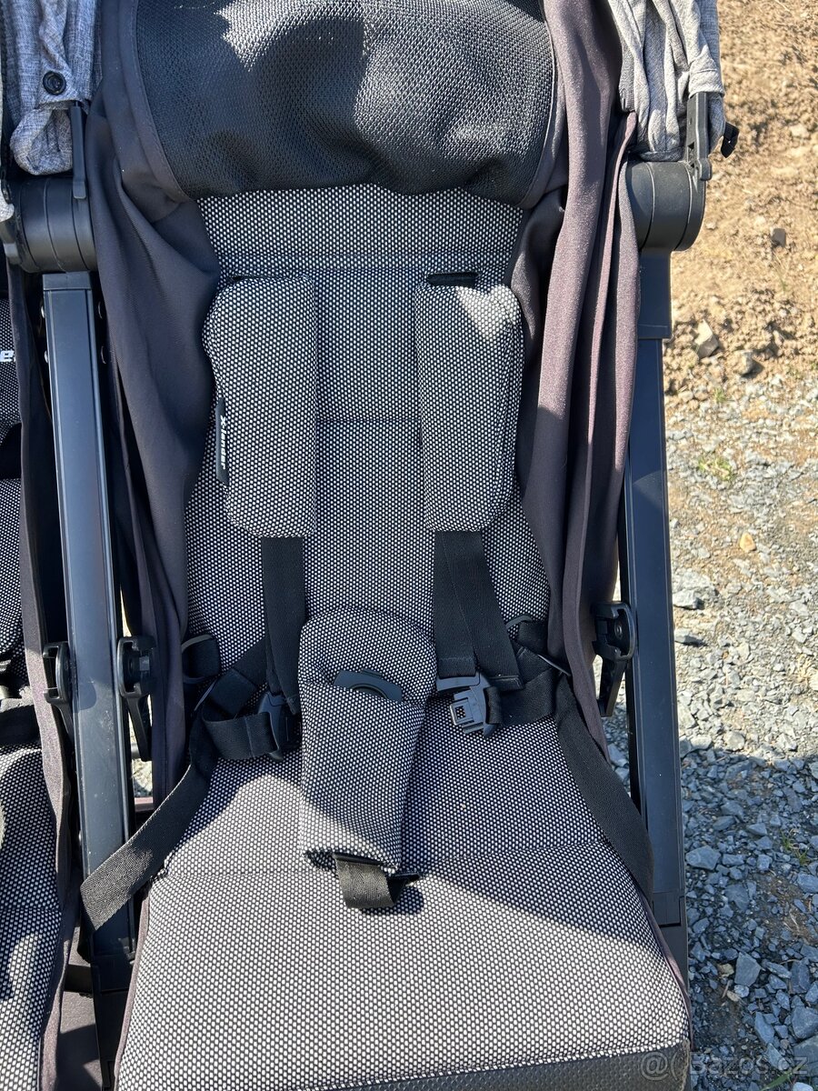 Sourozenecký kočárek X-Lander + korbička - 5