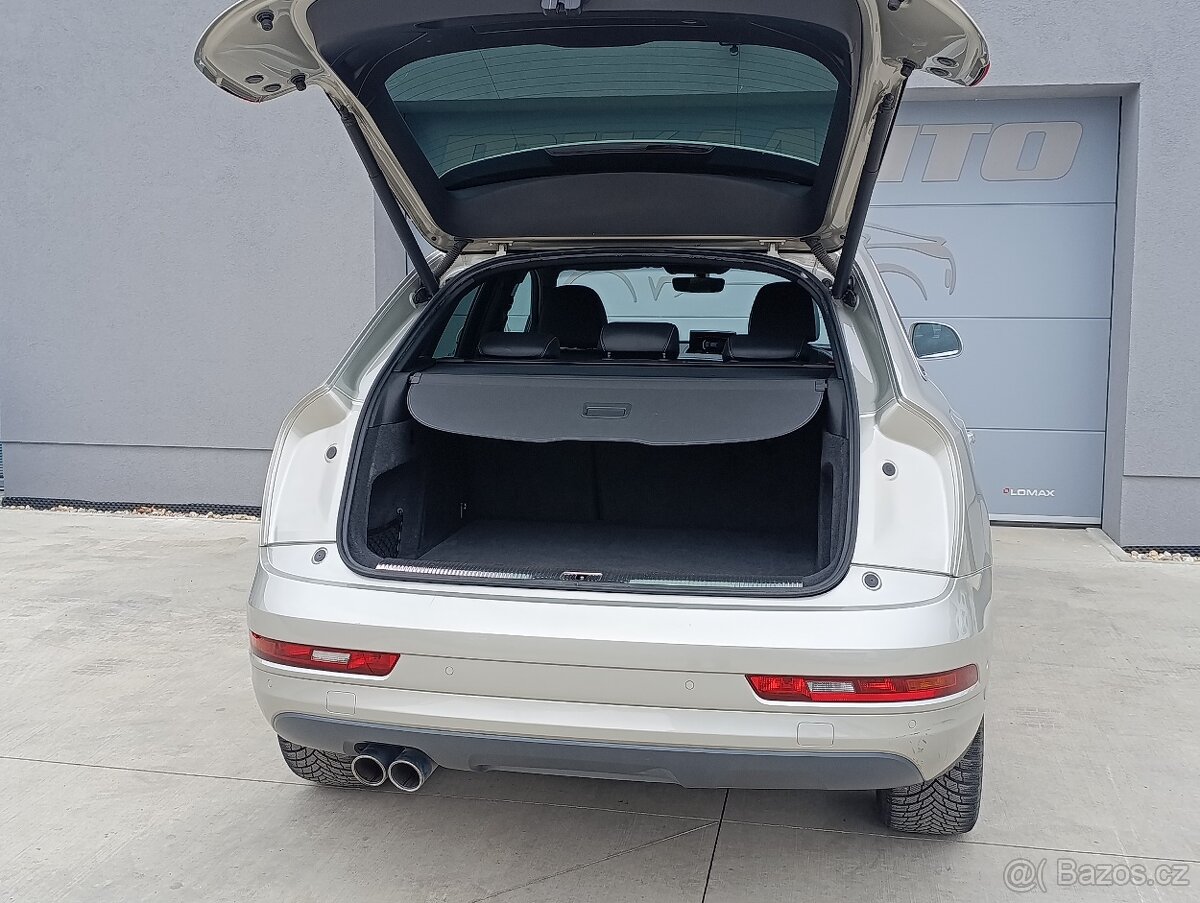 AUDI Q3 2.0TDI QUATTRO S-LINE ČR - 5