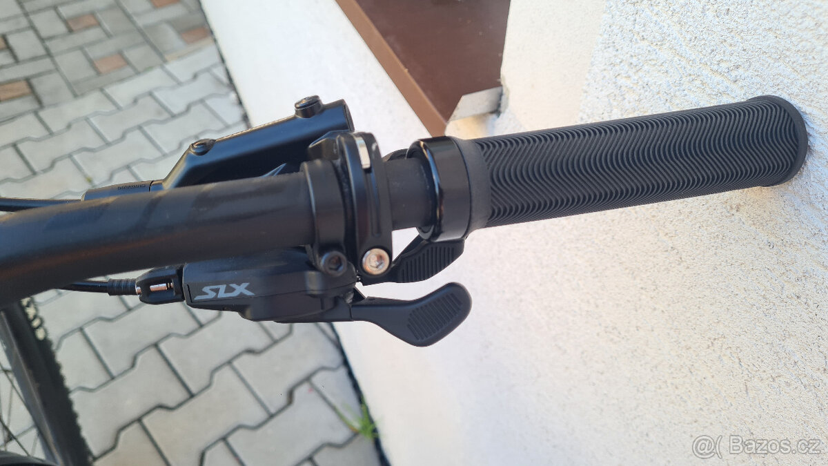 GIANT TRANCE X1,Vzduch. tlumiče FOX, Shimano SLX 1x12, Rám L - 5