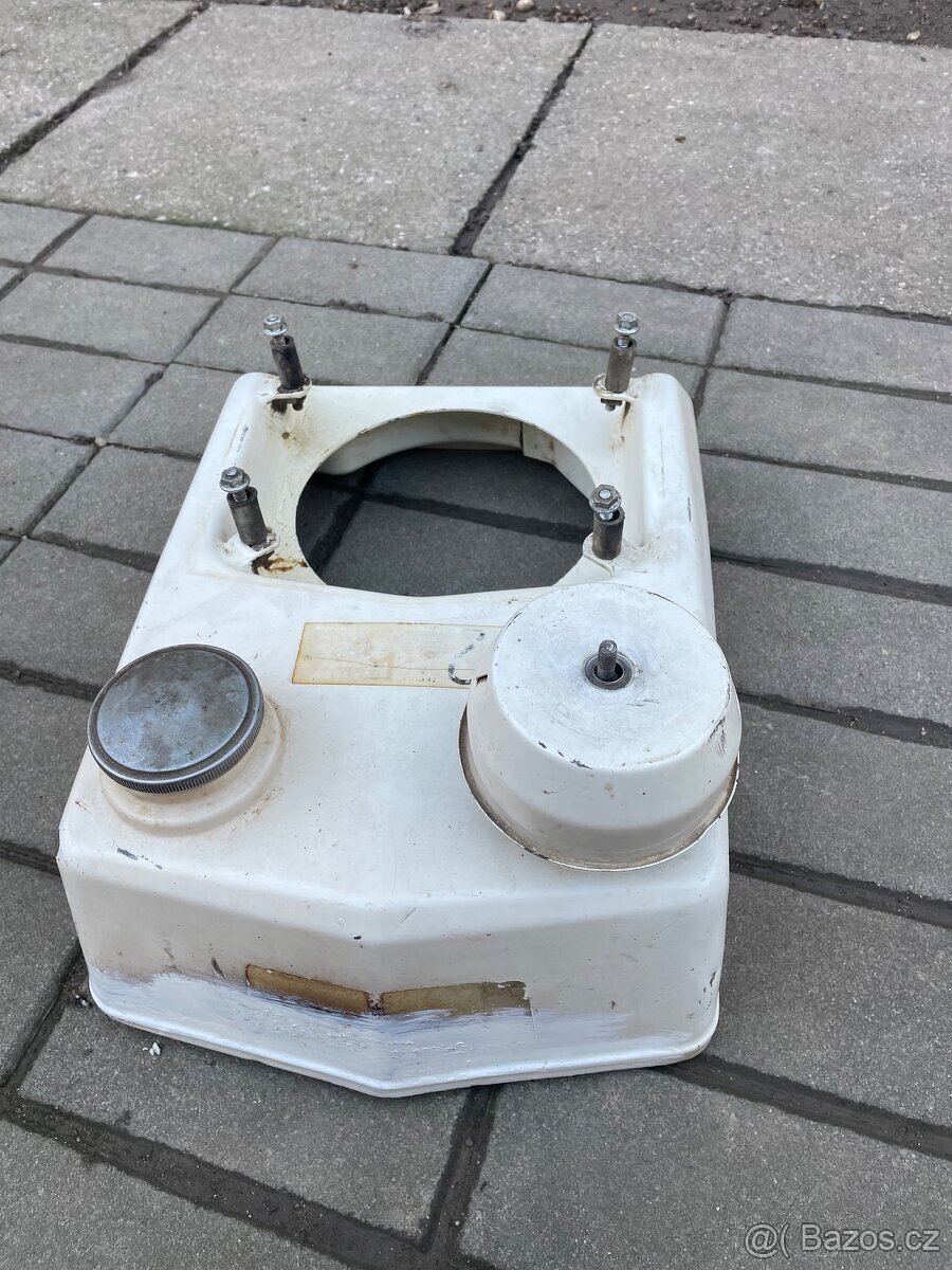 Gutbrod - Terra - palivová nádrž - 5