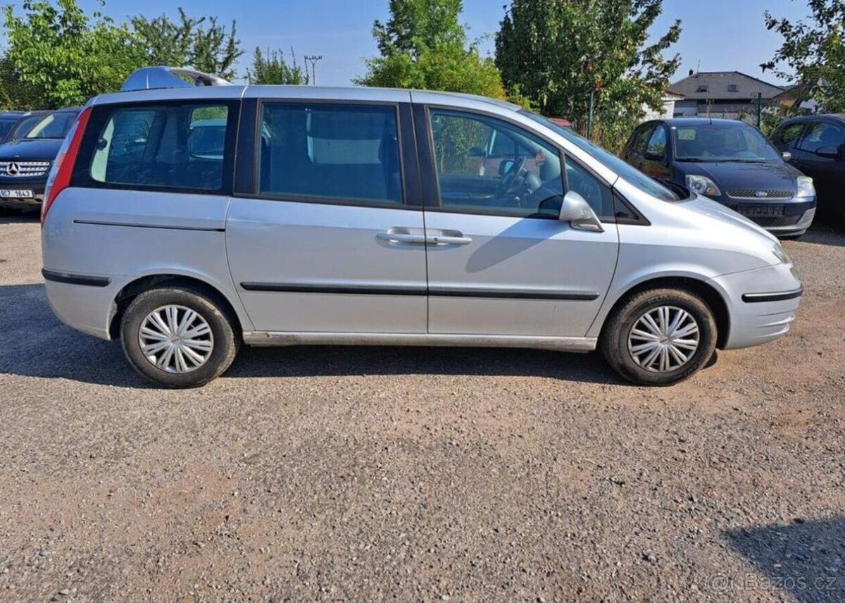 Fiat Ulysse 2,2 JTD nafta manuál 94 kw - 5