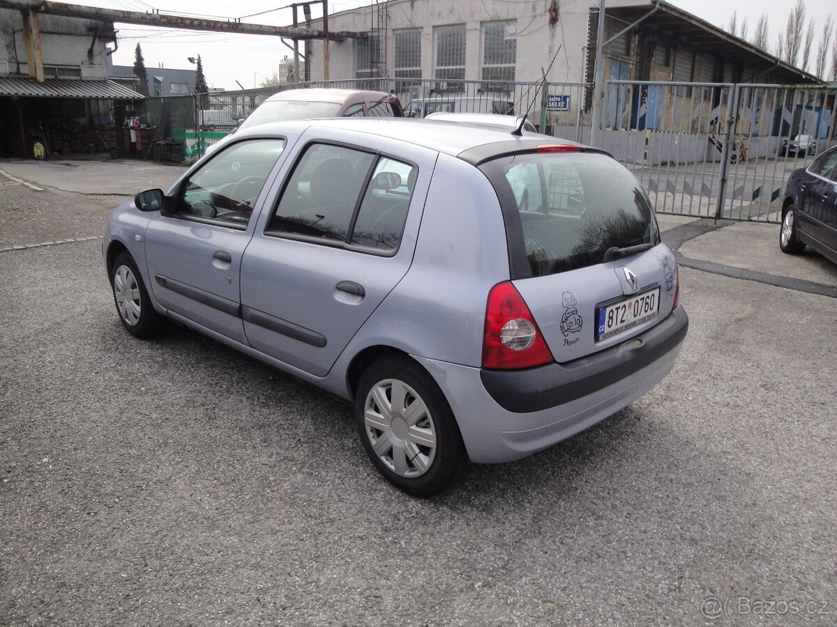 Prodám Renault Clio 1.2i,43kw - 5