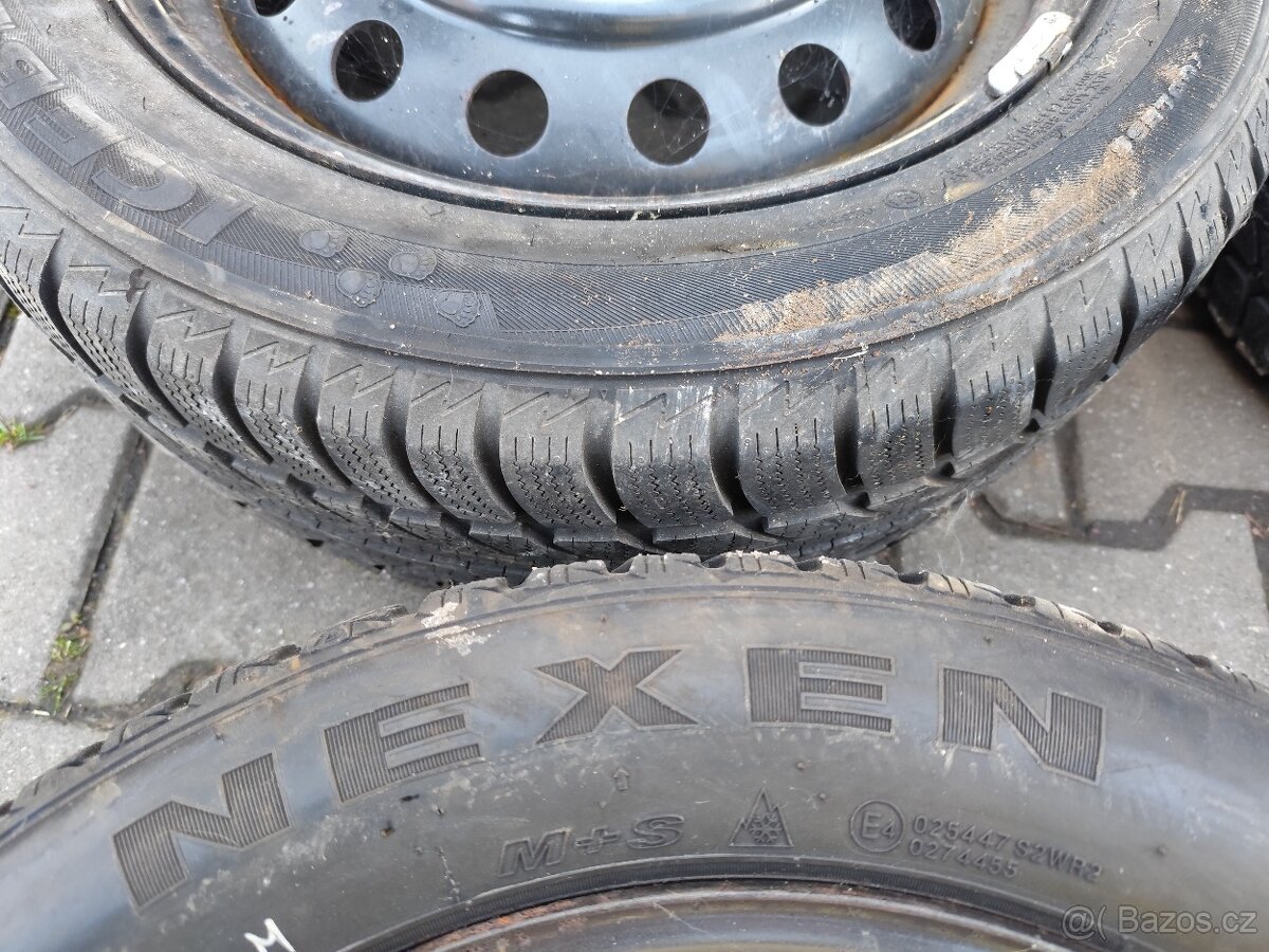 Zimní 205/55/16, disky 5 x 114,3 Toyota - 5