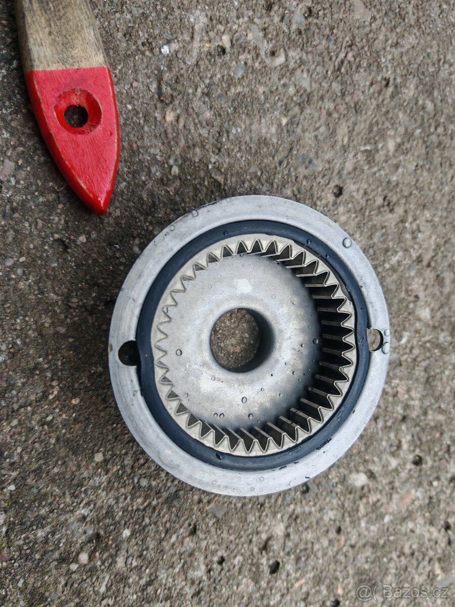 Startér NISSAN ALMERA I II TINO 1.5 1.6 1.8 - 5