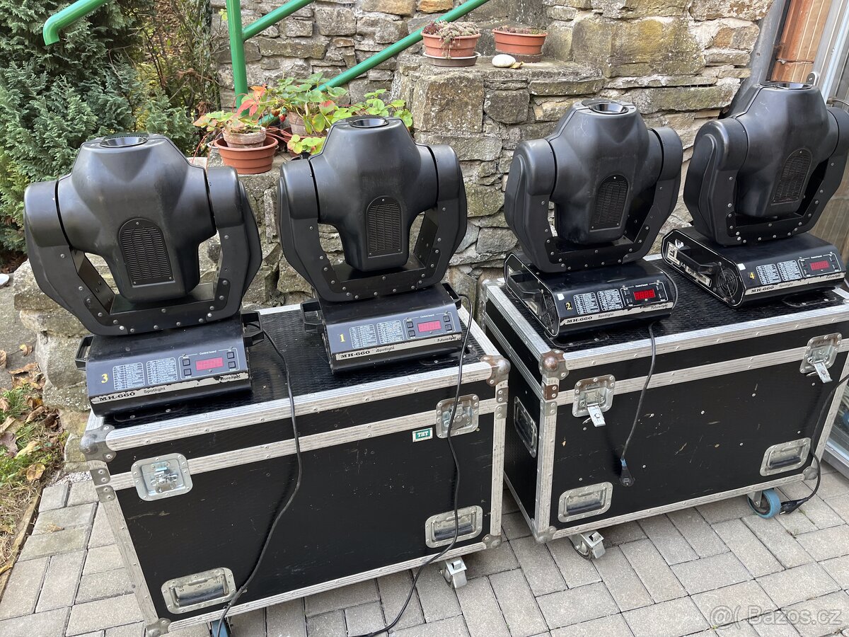4x Futurelight MH660 spot + 2x case - 5