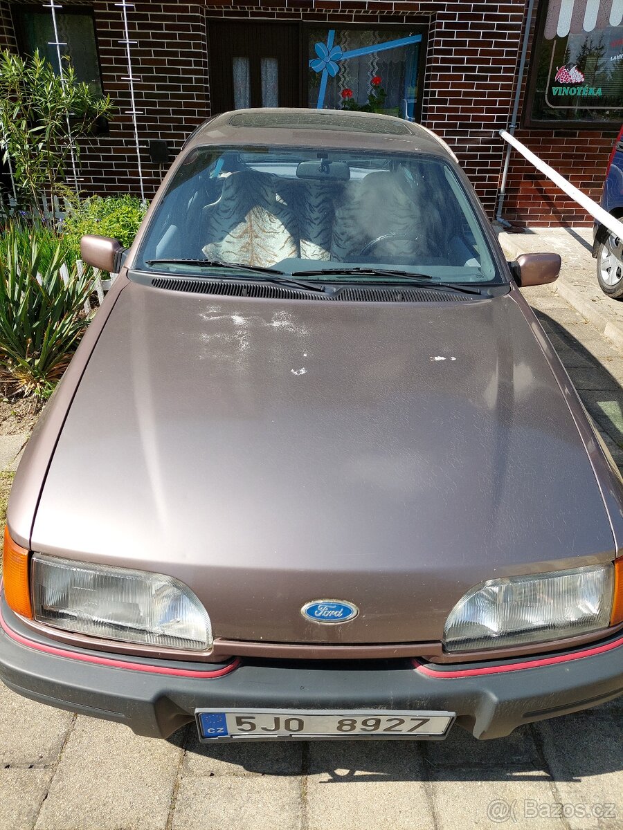 Ford Sierra 2,0 I CL - 5