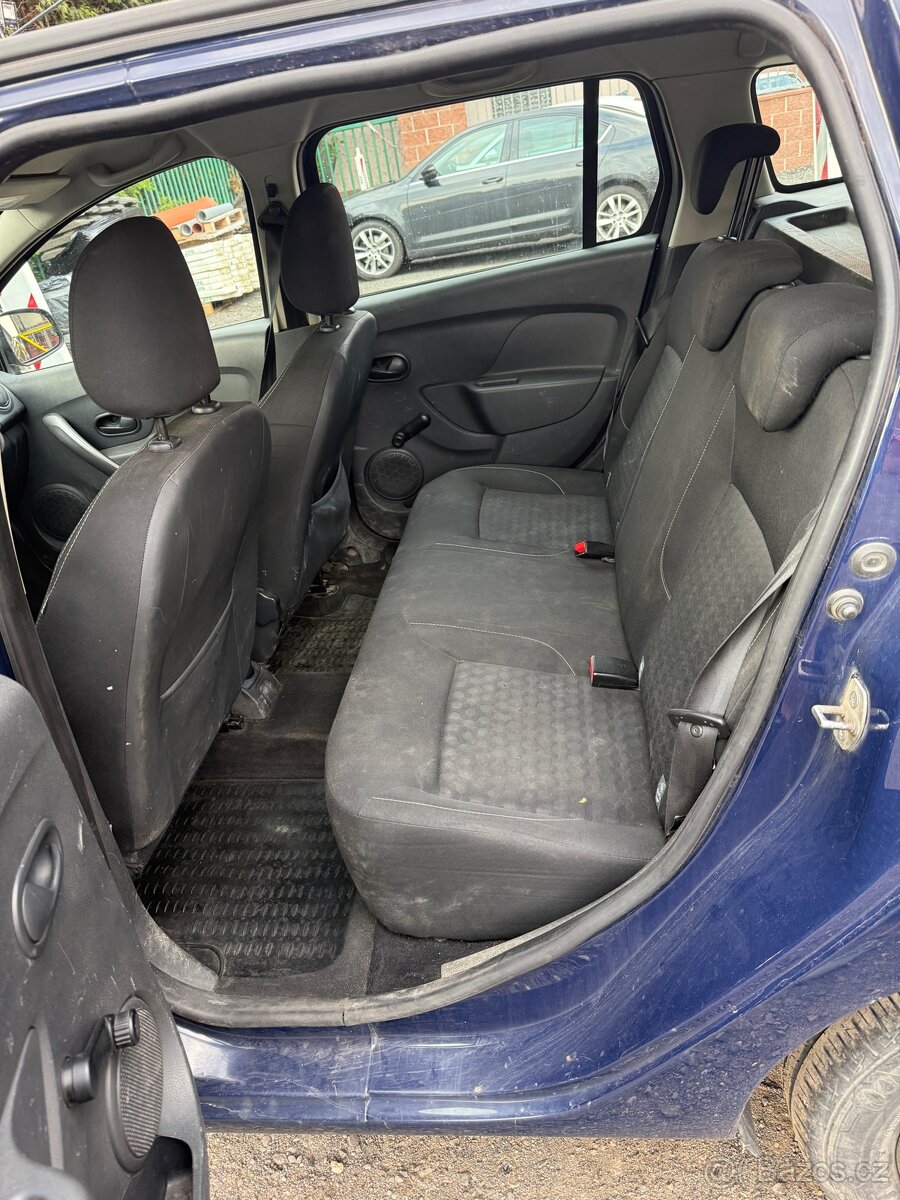 Prodám Dacia Logan MCV 1,2 LPG 55KW - 5