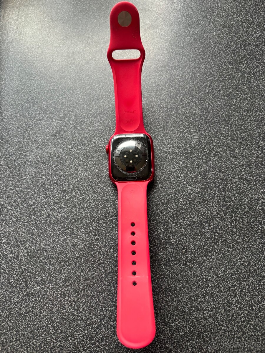 Prodám Apple Watch Series 8 – 45 mm, červené - 5