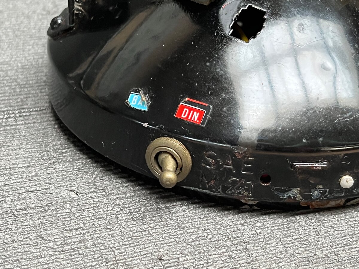 ČZ 250 988 Enduro - 5