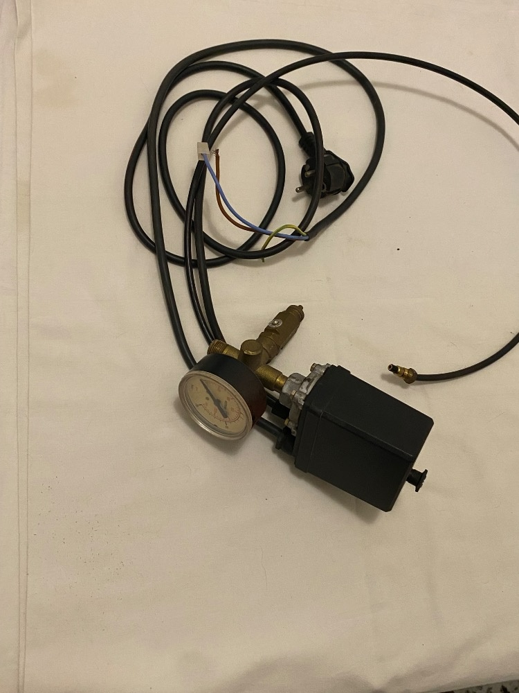 Tlakový spínač NE.MA 12 bar - 5