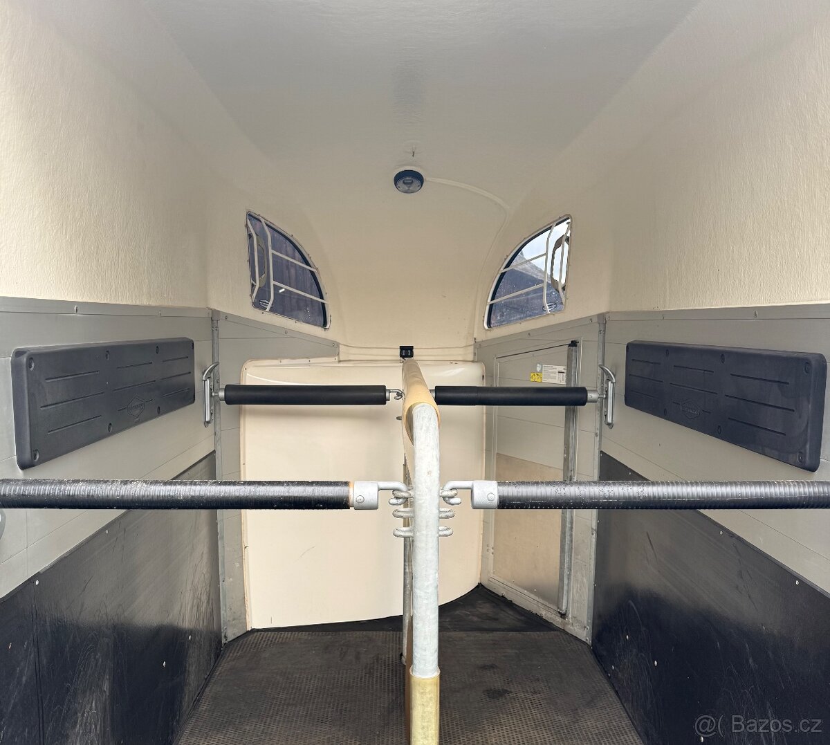 Böckmann Champion R - celohliníkový přepravník pro 2 koně, s - 5