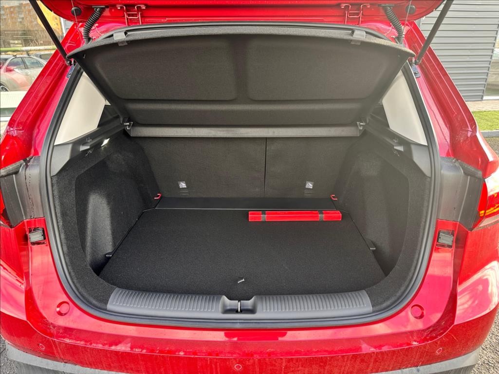 MG ZS 1,5 5MT Elegance (2025) - 5