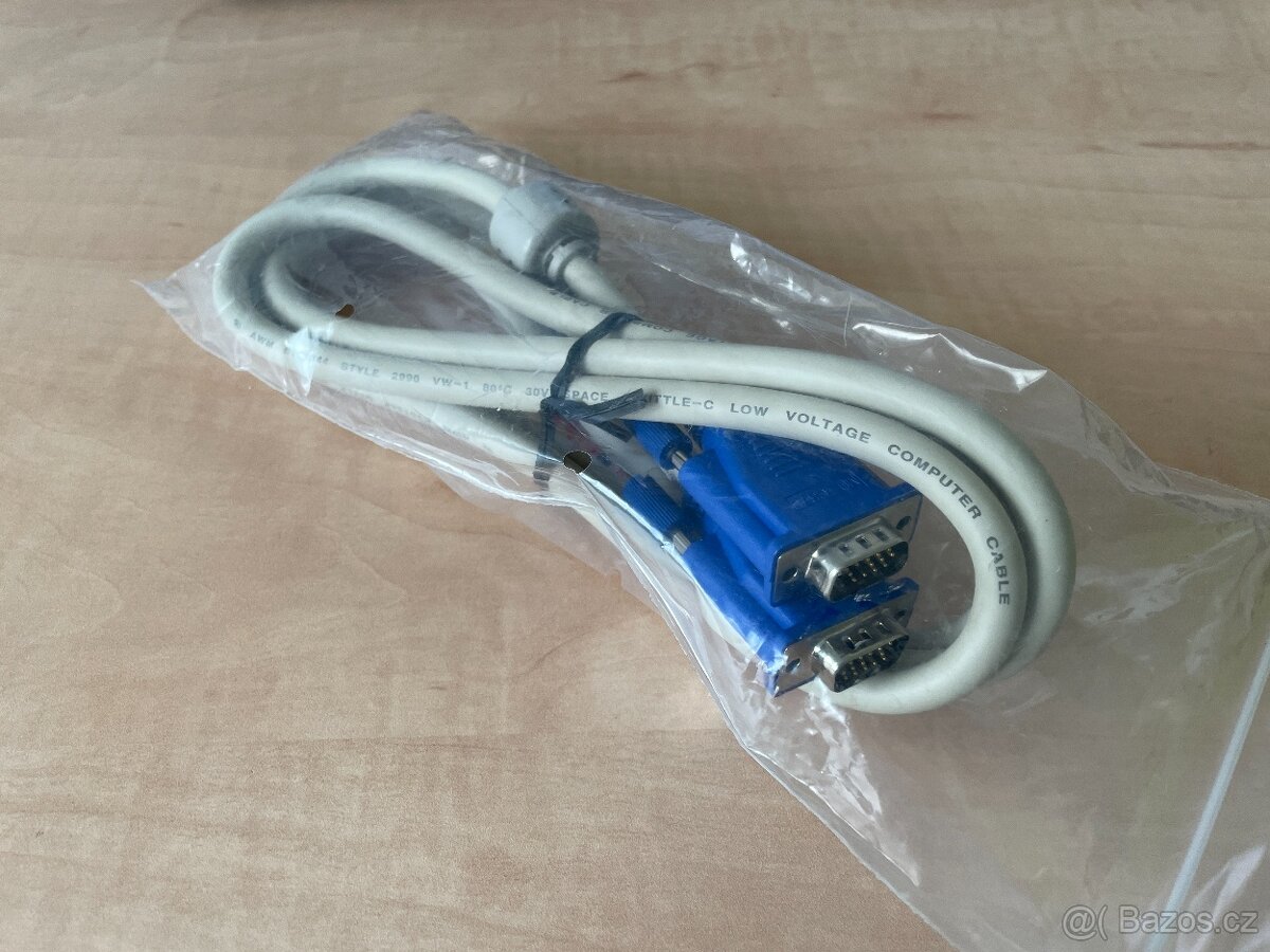 VGA kabely 1,8m a 5m - 5