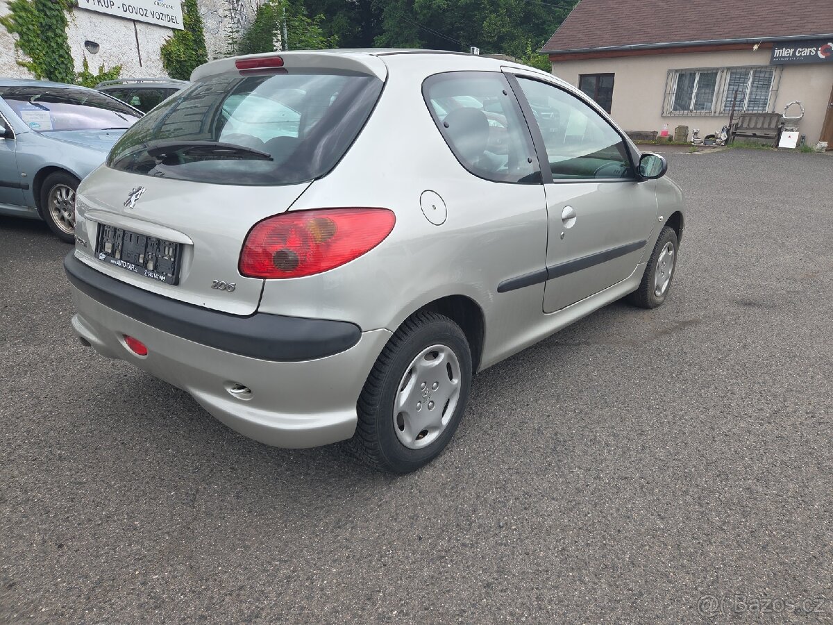 Peugeot 206 1.4i Automat - 5