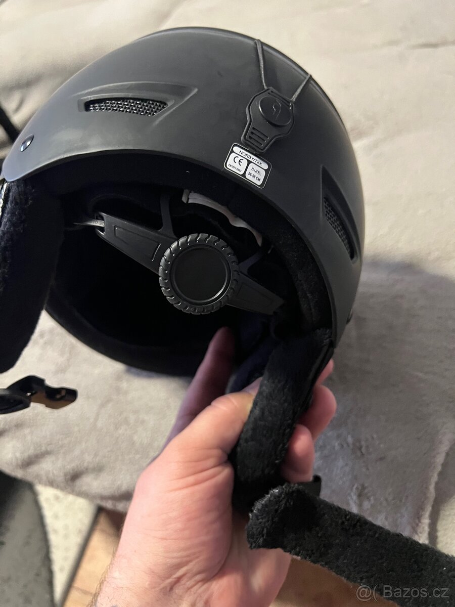 Lyžařská-snowboard helma - 5