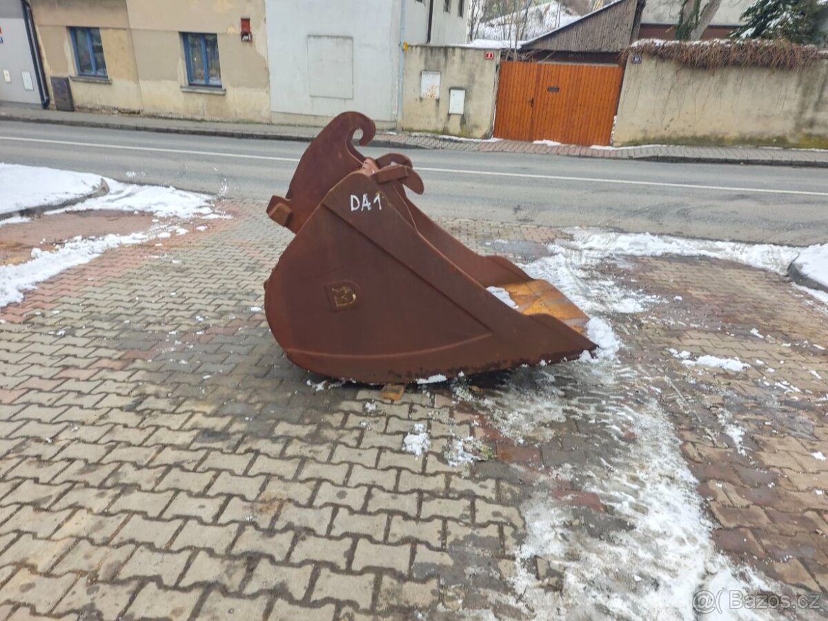 Lžíce podkopová 140 cm bezzubá, DA1 - 5