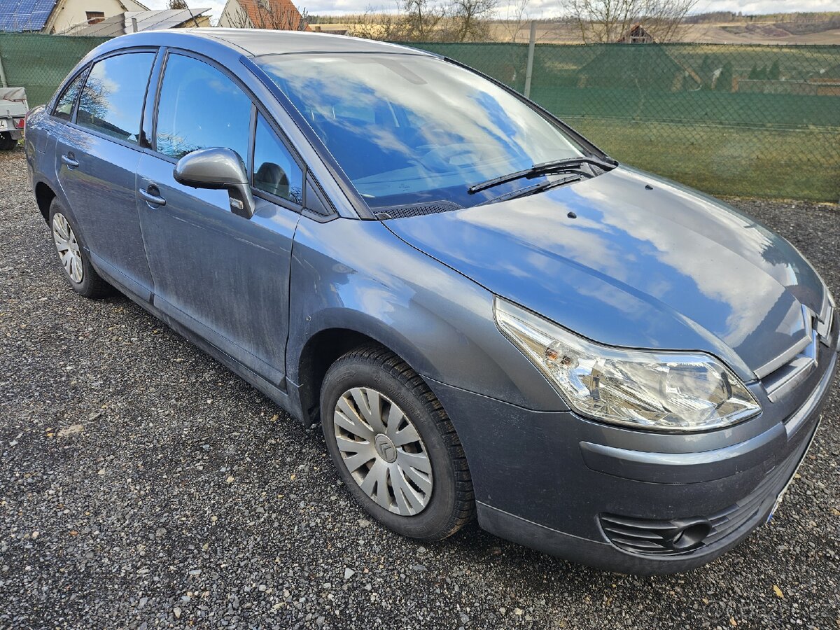 Citroen C4 sedan,1.6 16v 80kw - 5
