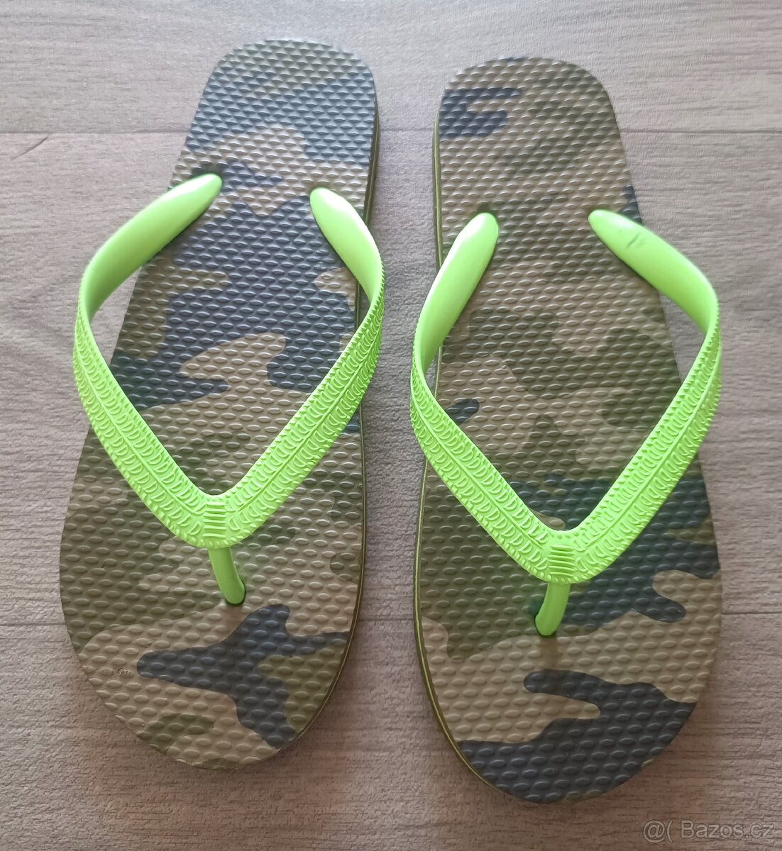 Pantofle, žabky - 5