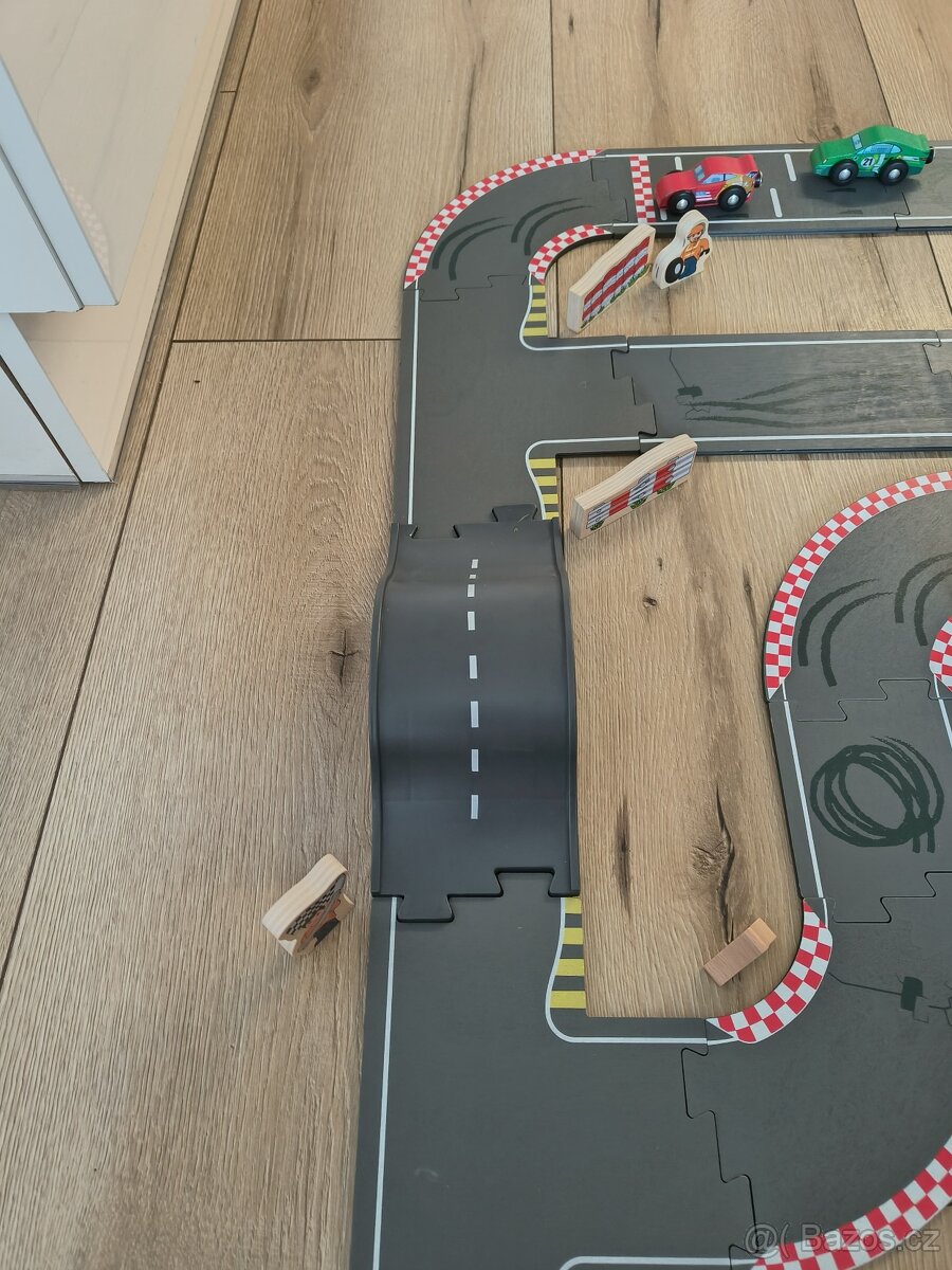 Dřevěná dráha pro autíčka - 5