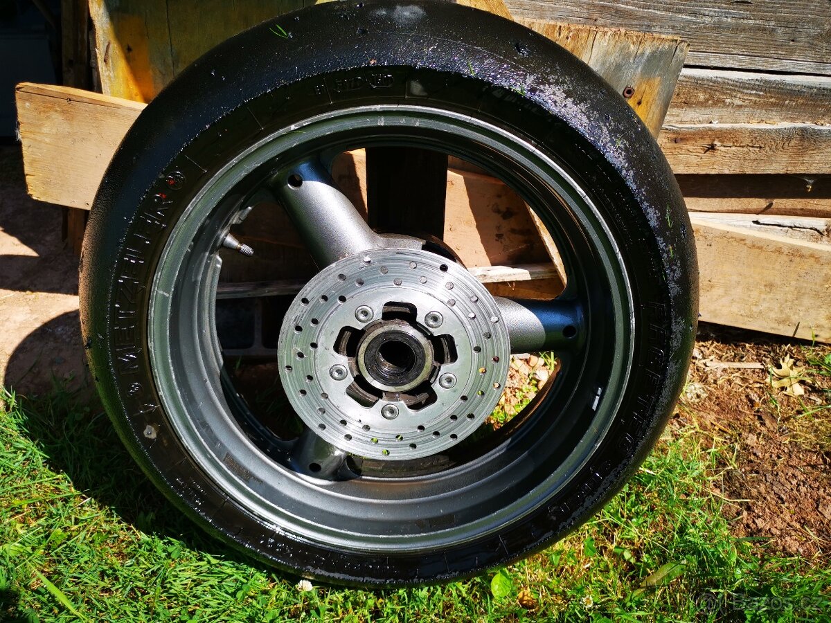 Originální 17" kola Suzuki - 5