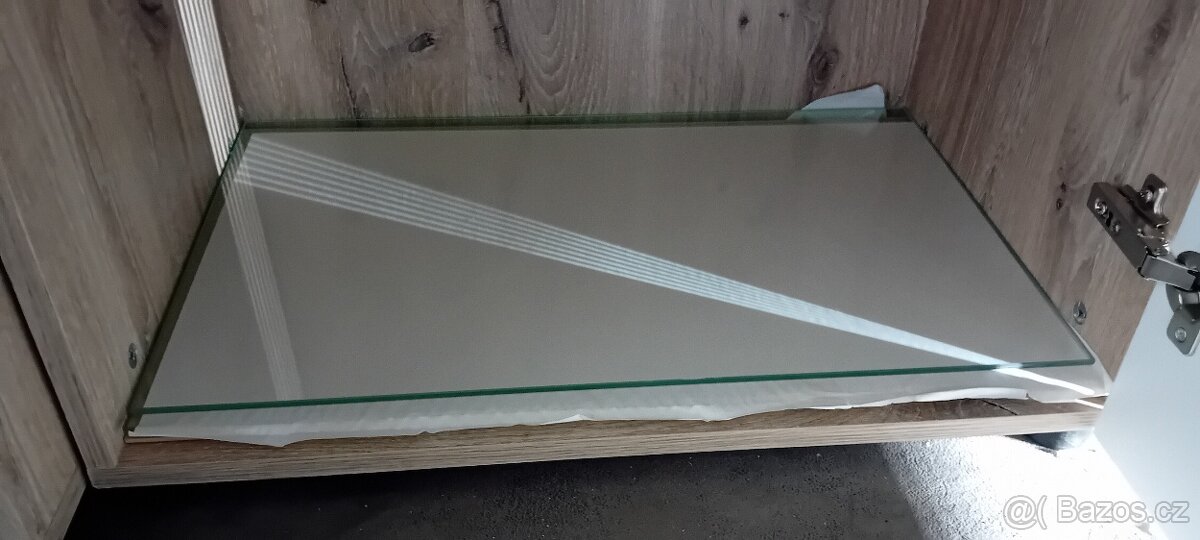 Prodávám novou obývací stěnu. - 5