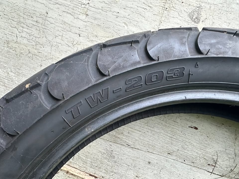 Bridgestone Trail Wing – sada pneu 130/80-18 + 180/80-14 - 5