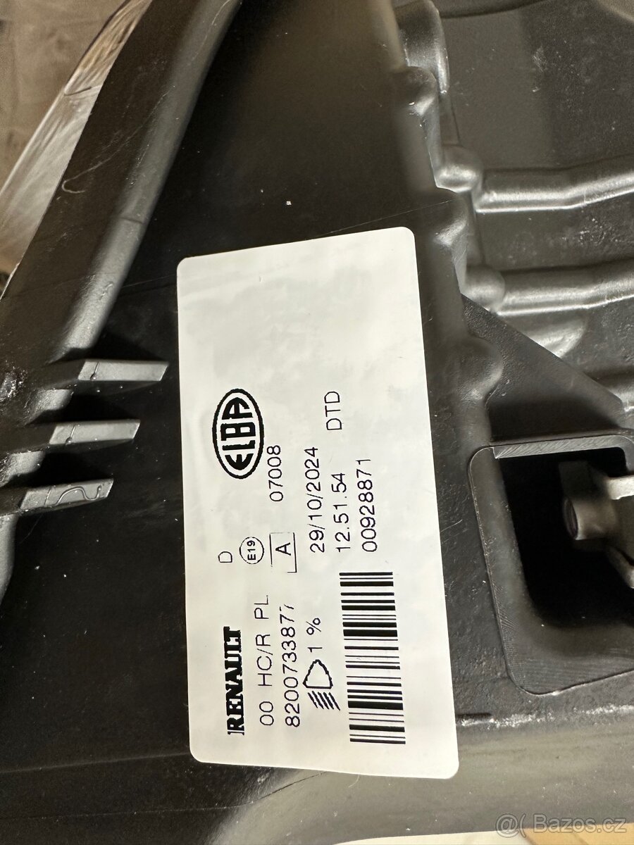 Originál přední světlomet DACIA SANDERO 1 - 5