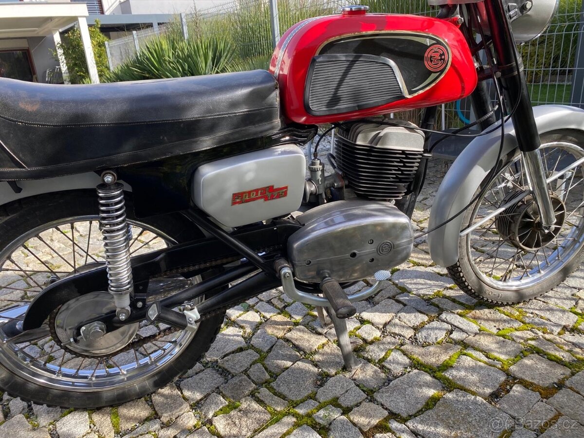ČZ 175/477 rv. 1971 - 5