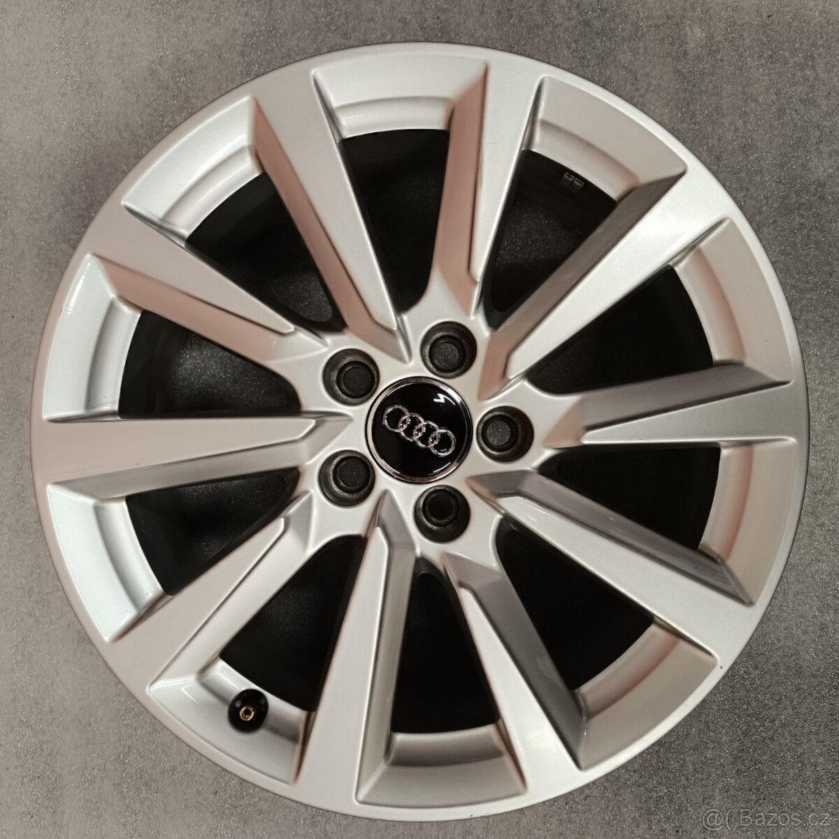 Originální alu kola Audi A1 6,5Jx16, 5x100, ET40 - 5