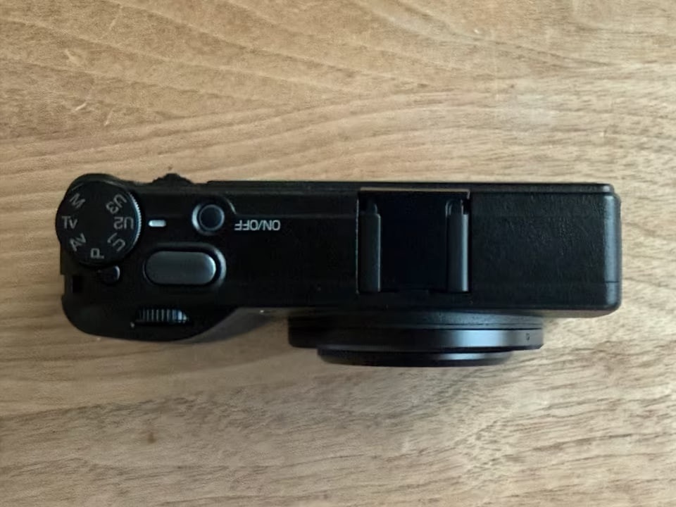 Ricoh GR III HDF - 5