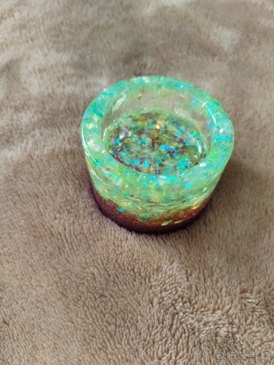 Dekorace (těžítka kužel) + svícen na čajovou svíčku - 5