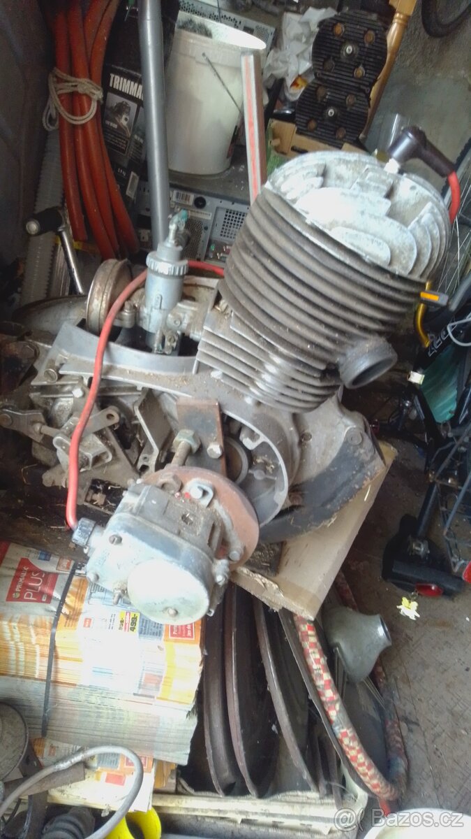 Motor Jawa 250 kyvačka veterán - 5