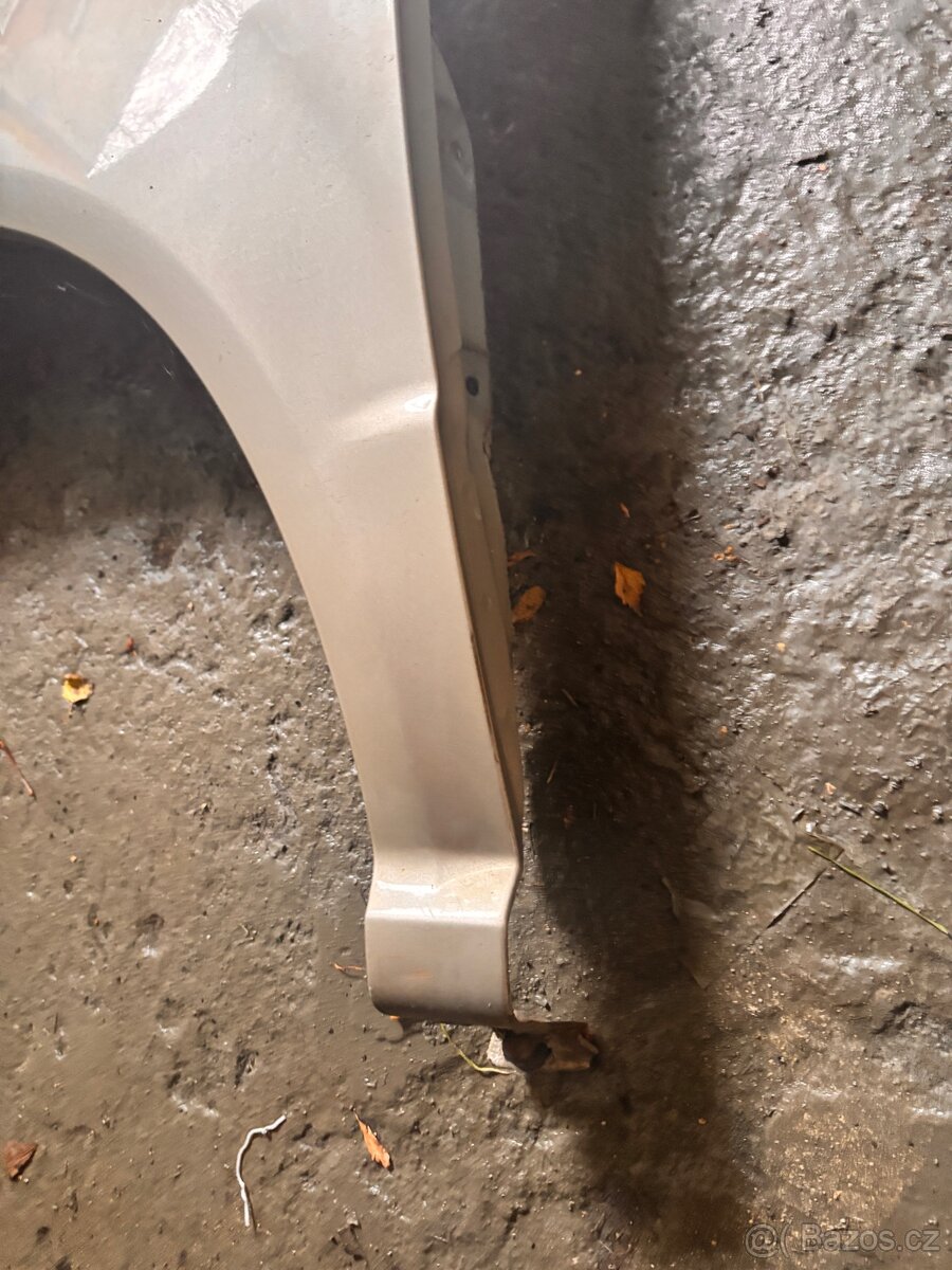 Levy blatnik Skoda Fabia 1 - 5