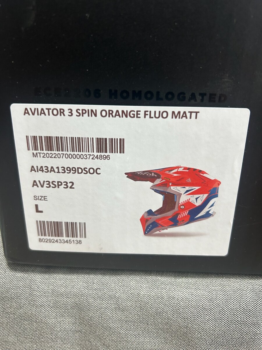 Helma Airoh Aviator 3 Spin