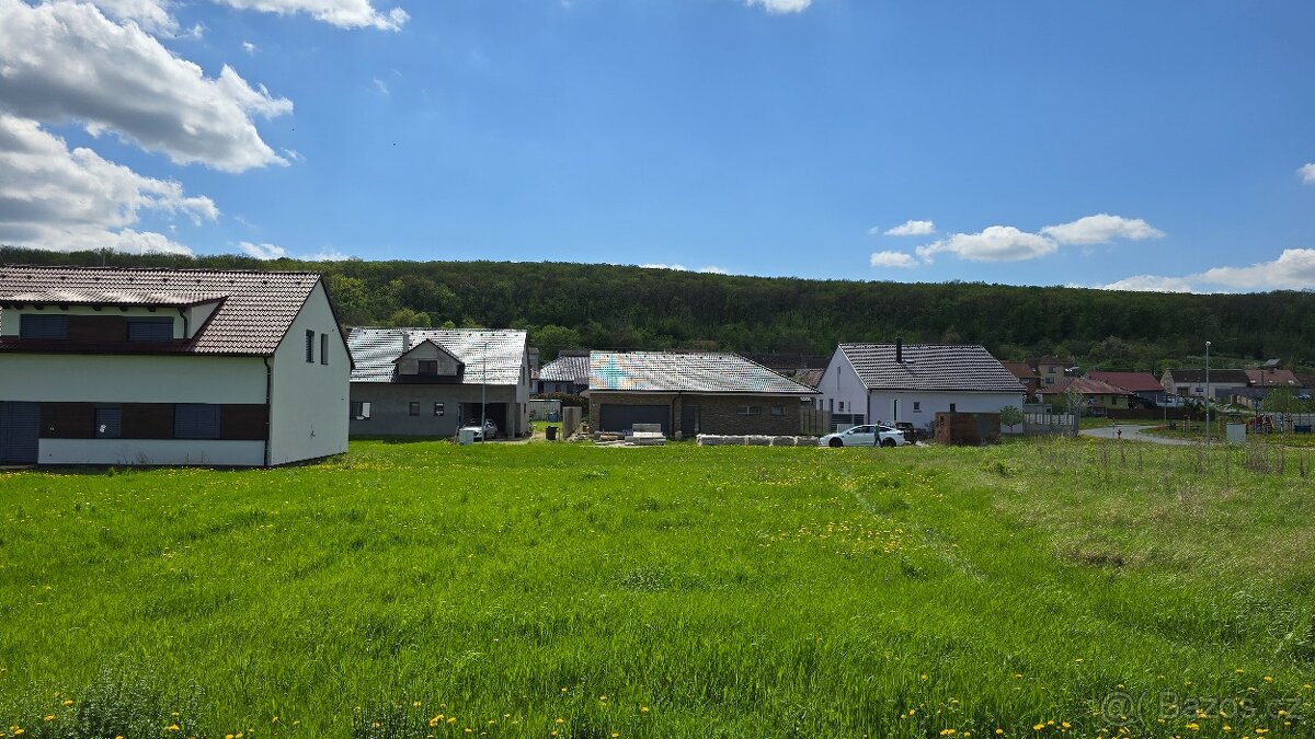 Stavební pozemek o výměře 781m2, v obci Milovice u Mikulova - 5