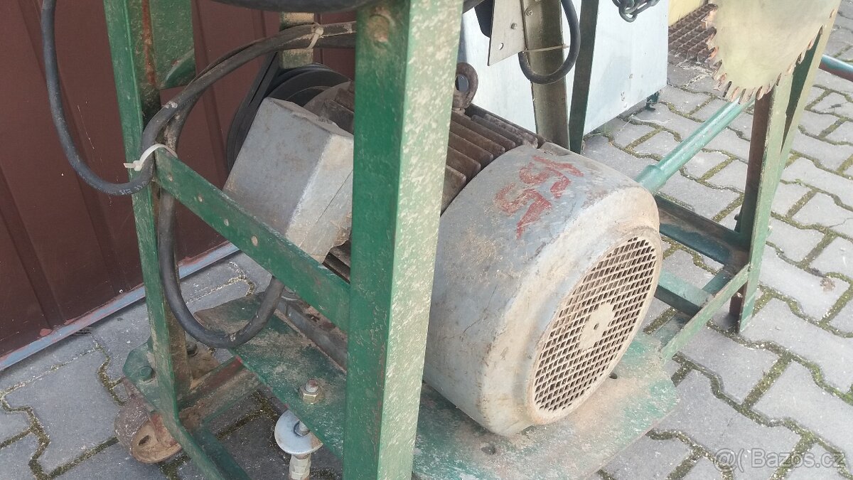 kolébková pila, cirkulárka s kolébkou a stolem 5kW 380V - 5
